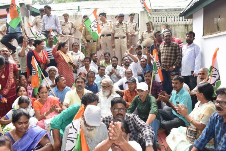 Congress stages Protest Against Human Rights Commission in Tripura