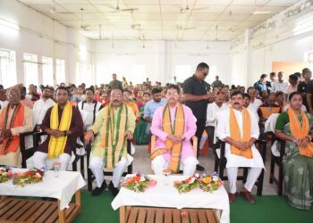 Chief Minister Dr. Manik saha listen Mann Ki Baat