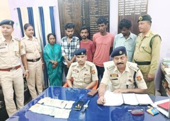 Gang of thieves detained