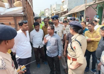 Traffic Police Struggle to Resolve Congestion in Agartala