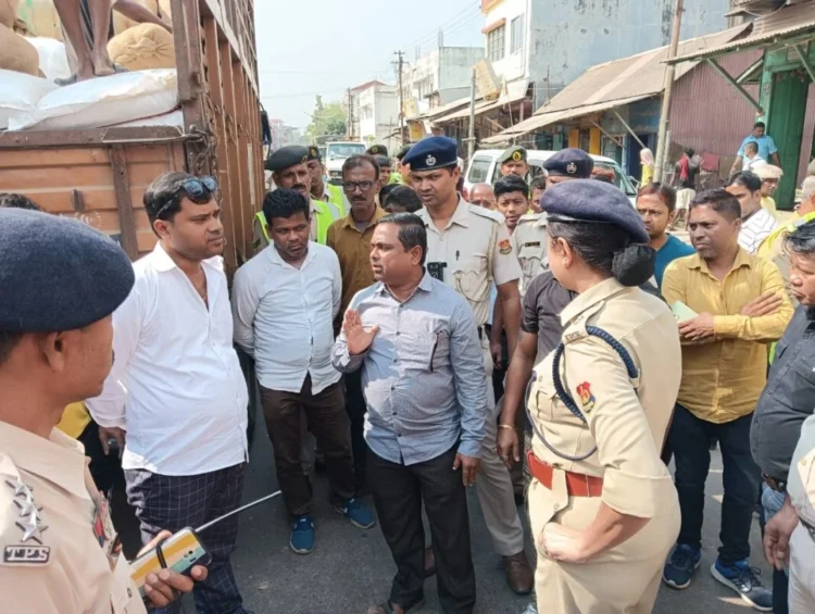 Traffic Police Struggle to Resolve Congestion in Agartala