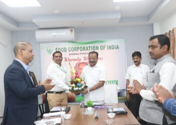 Governor Visit FCI Divisional Office Nanndanagar