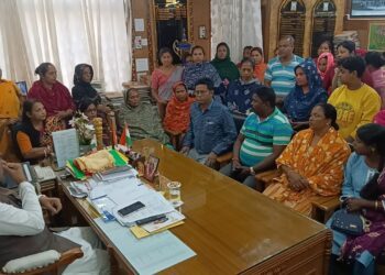 Rajnagar Residents raises Eviction of Jasmine Akhtar