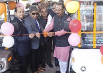 MP donates two electric golf carts to GBP Hospital