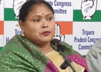 State Women’s Congress President condemned the harassment of a teacher and two students during a train journey