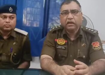 Police recover 7mm pistol and an empty magazine: Three arrested