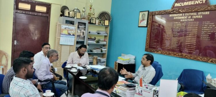 Tripura Web Media Forum delegates meet ICA Director
