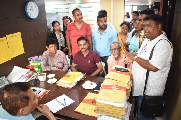 Consumers Protest Over Delay in Receiving Lighthouse Flats in Agartala