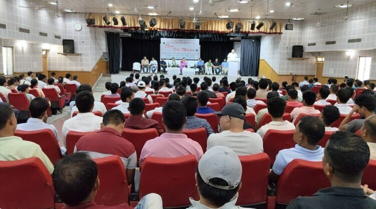 Opposition Leader Criticizes Government Policies on Youth