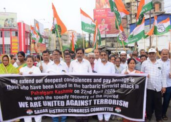 Congress Party Holds Silent March to Honor Pahalgam Attack Victims