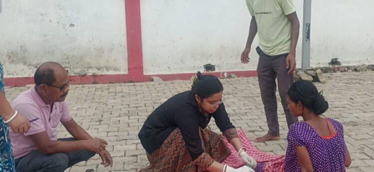 Mother and Newborn Rescued After Childbirth on Train