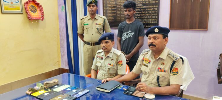 West Agartala Police Nab Theft Gang Member, Recover Mobiles, Cash