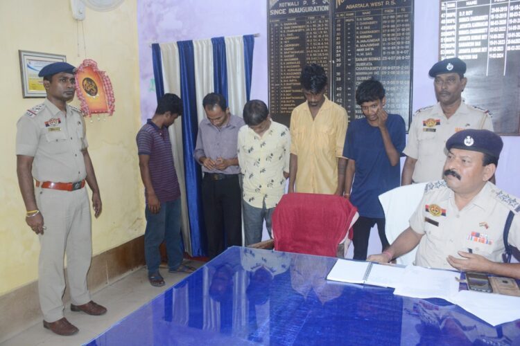 Bangladeshi National, Indian Broker Held at Agartala Railway Station for Illegal Entry