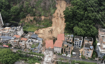 Landslide in Guangzhou Leaves 7 Missing; Rescue Ops Underway