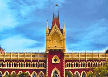 Calcutta HC Allows ‘Nabanna Avijan’ by R.G. Kar Victim’s Parents on Aug 9
