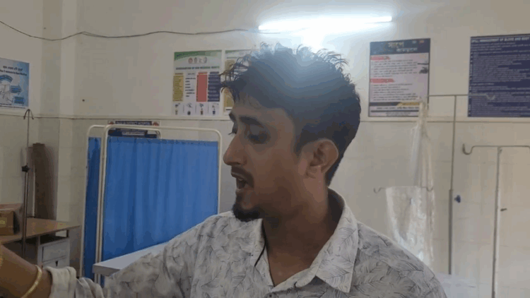 Teacher Injured After Collision with District Magistrate’s Convoy in Dhalai