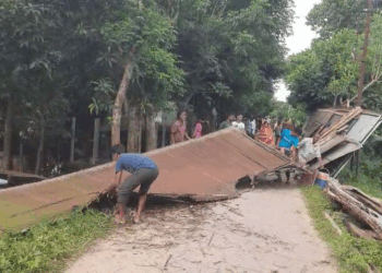 Eviction Drive Displaces 19 Families Along Howrah River in South Joypur