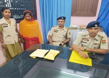 Brown Sugar Worth ₹1 Lakh Seized in Amtali; Woman Arrested, Hunt on for Co-Accused