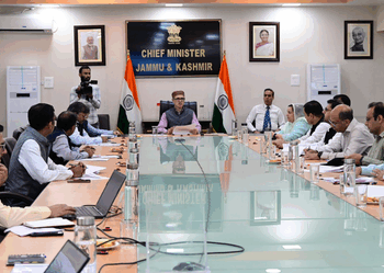 Centre’s aid sought by J&K for flood-hit areas, long-term fix