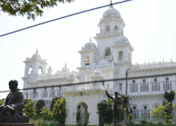 Telangana Speaker to Hear Disqualification Petitions Against BRS Defectors from Sept 29