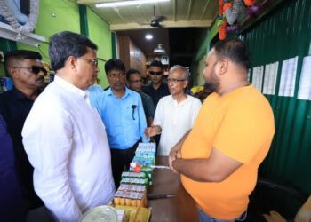 GST reforms bring happiness to buyers and sellers: CM