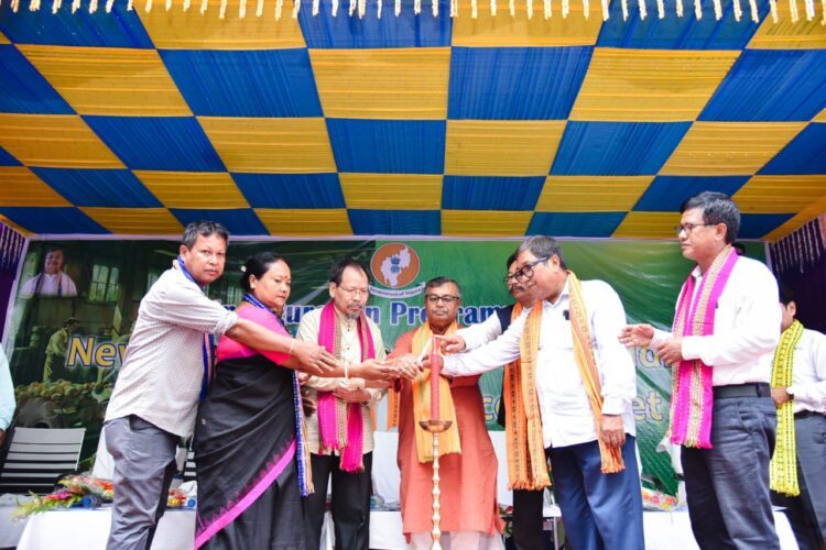 Govt spends Rs 303 crore on market development in 7 years: Agriculture Minister