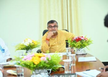 Ratan Lal Nath reviews power prep for smooth Durga Puja supply