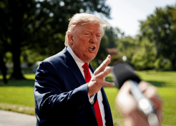 Trump Hints at Trade Truce with India, China on Asia Tour