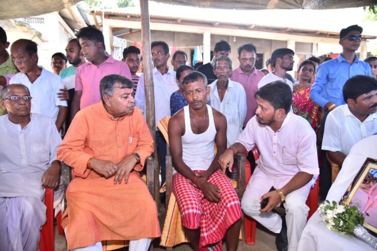 132 kV Sub-Station, replacement of defective lines in Kalyanpur soon: Ratan Lal Nath