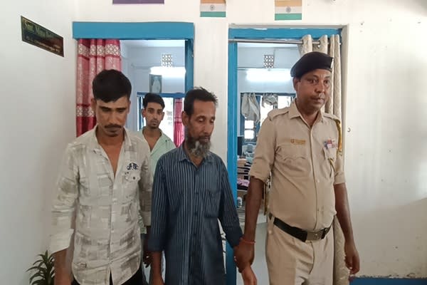 Tripura Arrests 3 Bangladeshis for Illegal Entry, Forged IDs