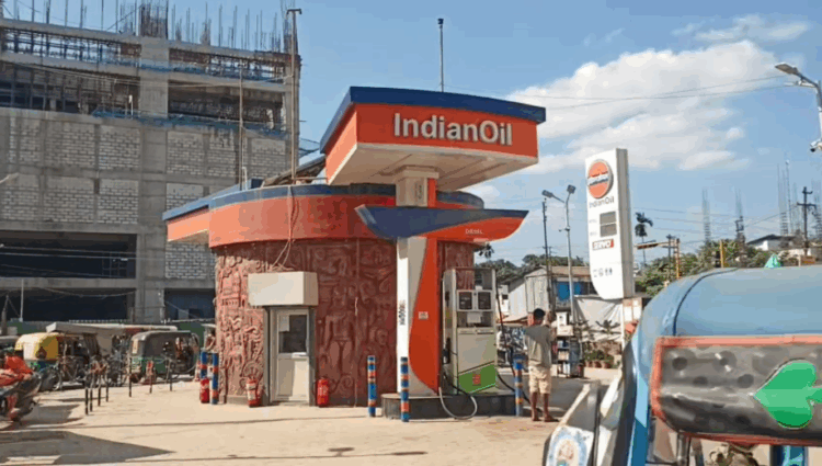 Administration Shuts Unsafe Petrol Pump in West Tripura’s Old Stand
