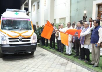 Governor Nallu inaugurates Mobile Health Care Unit in Agartala