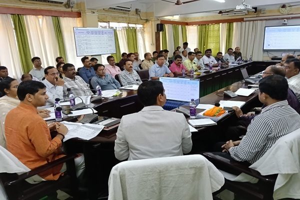 ARDD Holds State-Level Review; Minister Das Seeks Accountability