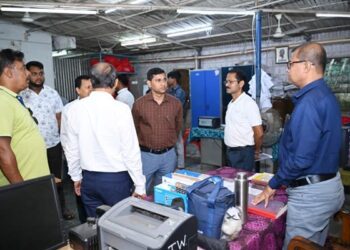 Sudhangshu Das Holds Admin Review, Emphasizes Last-Mile Reach