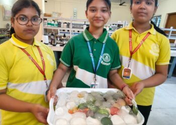 Bhavan’s Tripura Vidyamandir Introduces Edible Water Balls “Jadui Neer” as Eco-Friendly Innovation