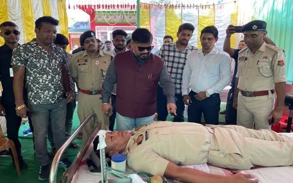 Tourism Minister urges public to see blood donation as noble act