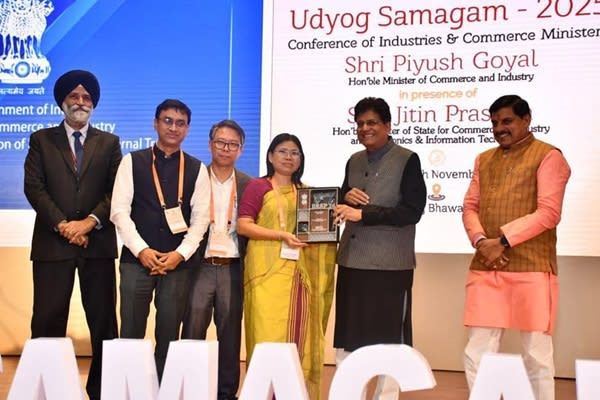 Tripura Honoured as Top Achiever in Business Reforms at Udyog Samagam 2025