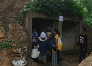 Cambodia–Thailand Border Tensions Leave 100,000 Displaced