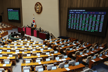 S Korea passes bill letting police stop anti-Pyongyang leaflets