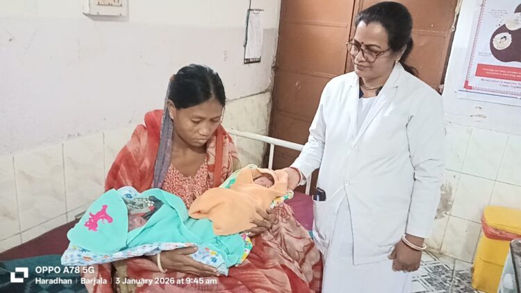 Amid critical condition, woman delivers twin boys at PHC