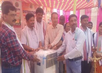 Welfare schemes reach grassroots at Kalyanpur event
