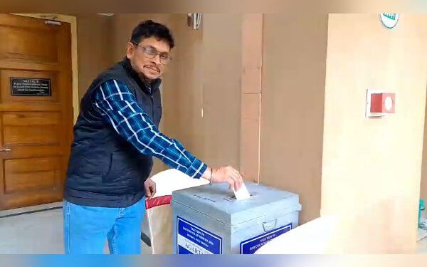 Peaceful polling for Bar Council across Tripura