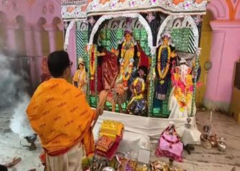 Durga Bari hosts grand Saptami Puja for Basanti fest