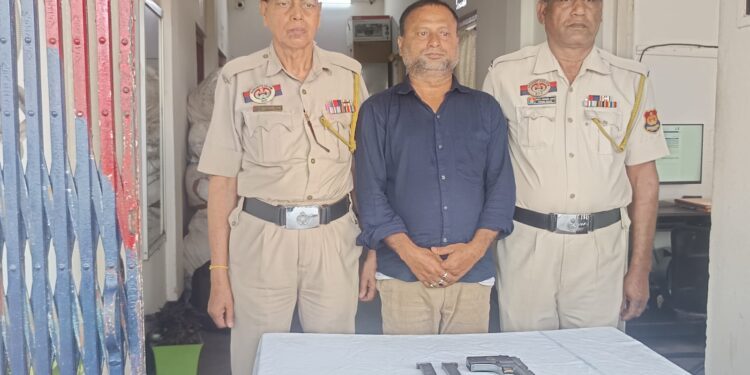 Agartala station: Youth held with illegal pistol