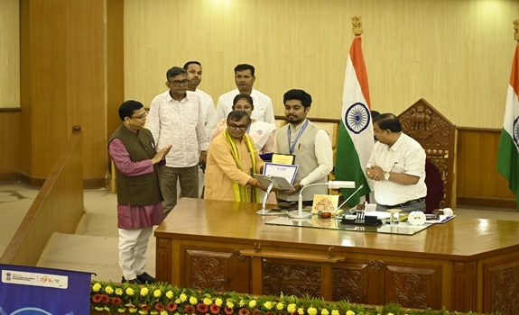 Youth must join politics to strengthen democracy: Ratan Lal Nath