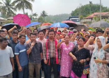 Khowai blockades escalate post-poll; TIPRA warns agitation