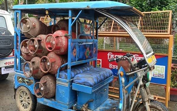 LPG Racket Busted in Dharmanagar, 60 Cylinders Seized
