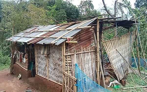 Debbarma Provides Aid to Cyclone-Hit Family in Simna