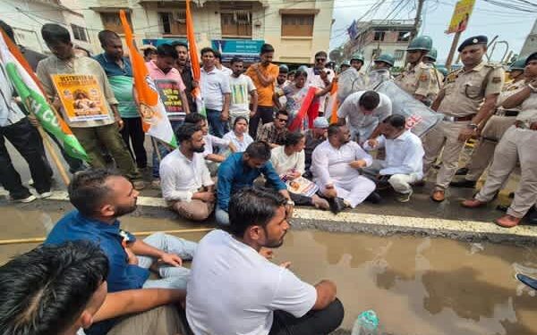 Police crack down on Youth Congress protest over NEET row; several injured