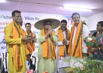 State pushes natural farming under Khet Bachao drive